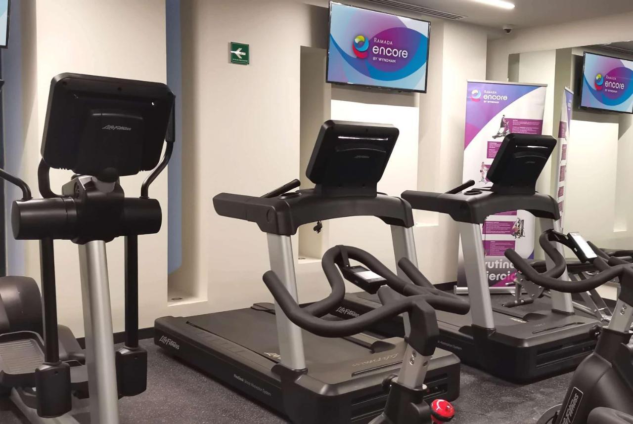 Ramada Encore By Wyndham Guadalajara Aeropuerto Las Pintas エクステリア 写真