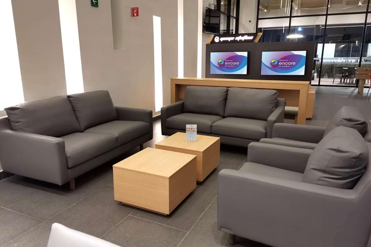 Ramada Encore By Wyndham Guadalajara Aeropuerto Las Pintas エクステリア 写真